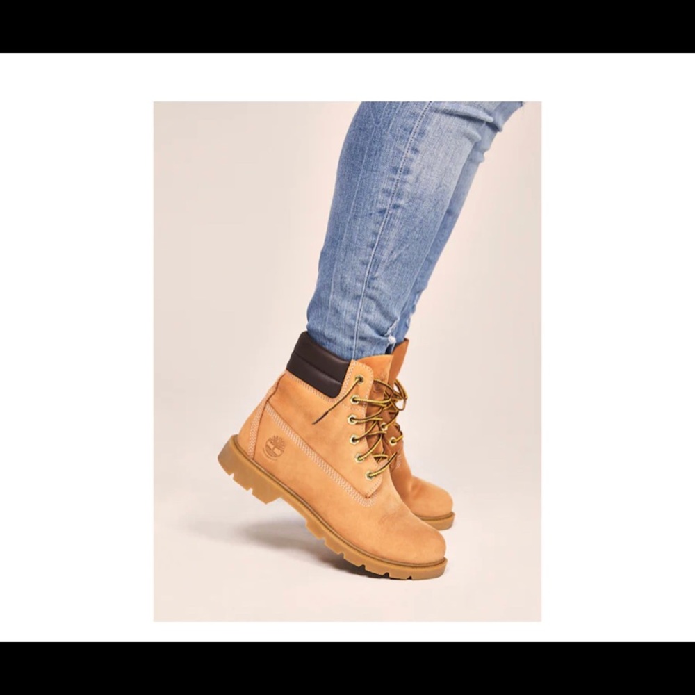 Women’s Brown timberlands